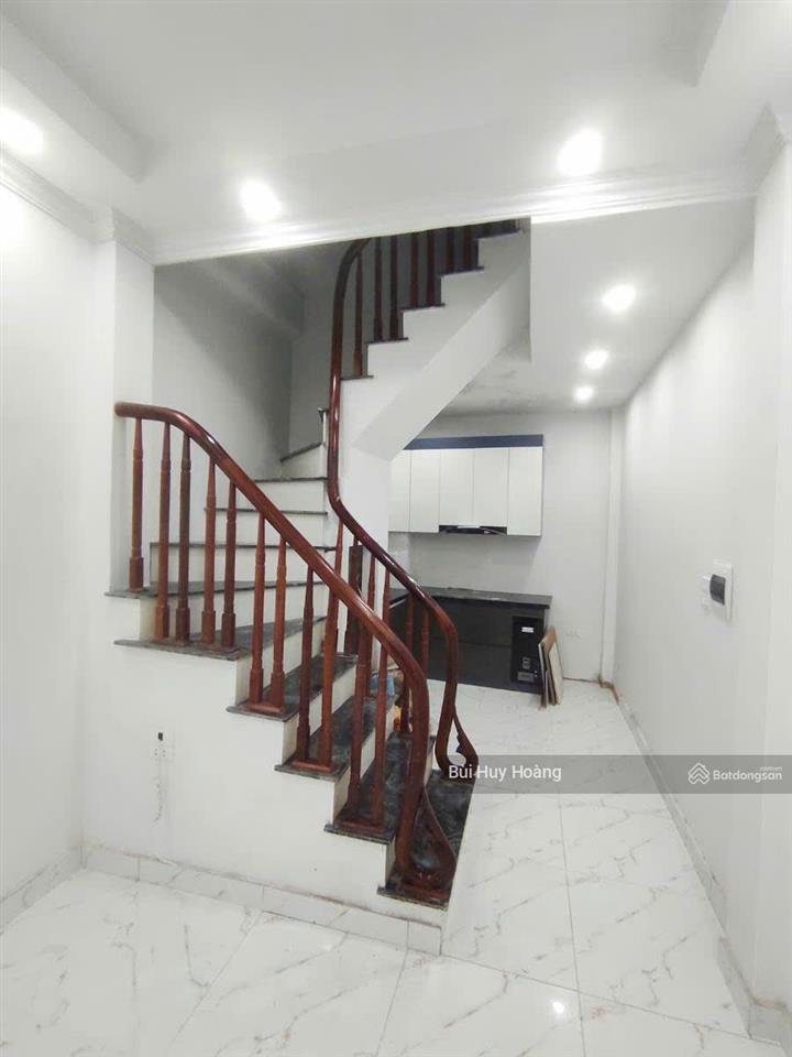 Chỉ 8,x tỷ  nhà đẹp  ngõ nông gần phố  34m2 x 4 tầng  thanh xuân  nhân hòa  ngã tư sở