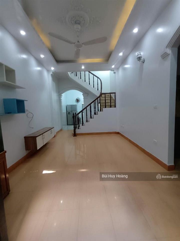 Khương trung  46m2 chỉ 10 tỷ  dân xây  ngõ ba gác  30m ra phố  thanh xuân  ngã tư sở