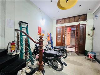 Ttam đống đa  43m2 chỉ 10,x tỷ  dân xây  ngõ 3 gác  thông tứ tung  trường chinh  ngã tư sở
