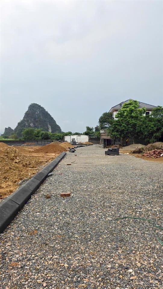 Quỹ đất nền hiếm tại ba hàng đồi
