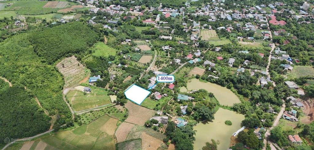Bán đất nghỉ dưỡng kim bôi (1.400m2)  kế bên vresort, đón sóng sun group