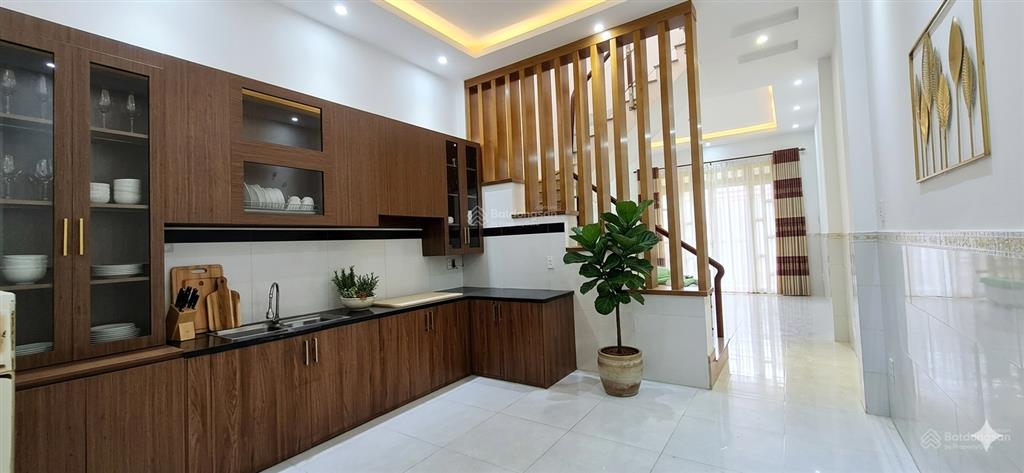 Siêu phẩm thủ đức  hẻm xe hơi quốc lộ 13 chỉ 6.x tỷ (thương lượng)!