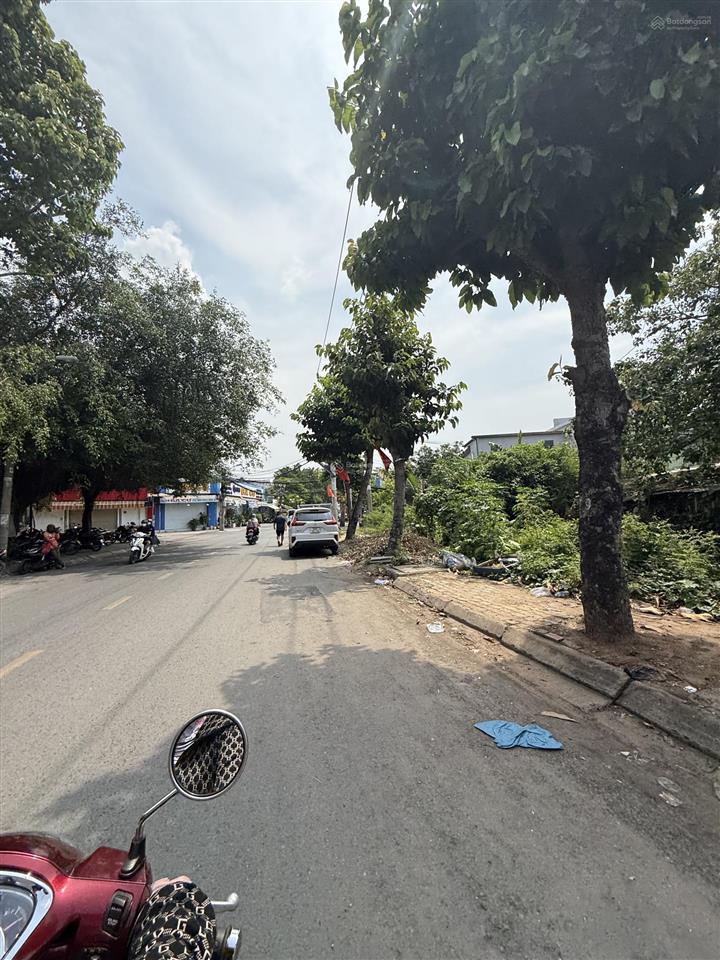 Nhà 1 đời chủ chưa qua đầu tư  liền kề vạn phúc city 51m2  5.7 tỷ