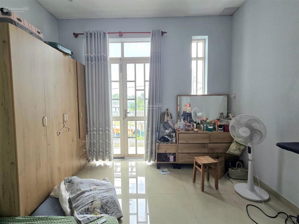 Nhà lô góc mặt tiền  đường rộng 6m  64m2 7ty6