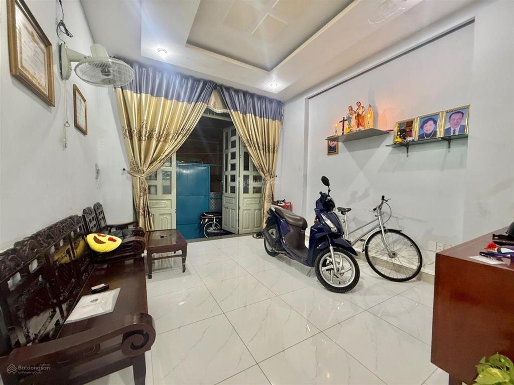 5.2 tỷ bớt lộc  hiệp bình chánh  tp. thủ đức  cách gigamall 500m  45m²