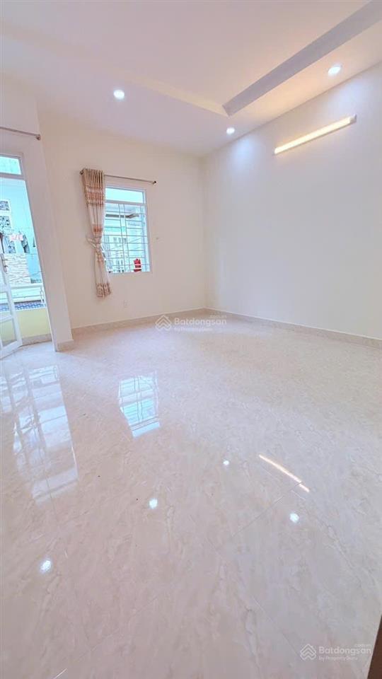 Nhà đẹp hẻm xe hơi 64m2 hiệp bình thủ đức gần vạn phúc city.