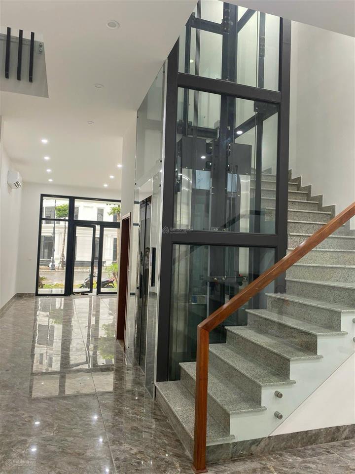 Gỡ ngân hàng! chính chủ cần bán gấp lk 100m2 mt 5m x 5 tầng louis city hoàng mai, giá thỏa thuận