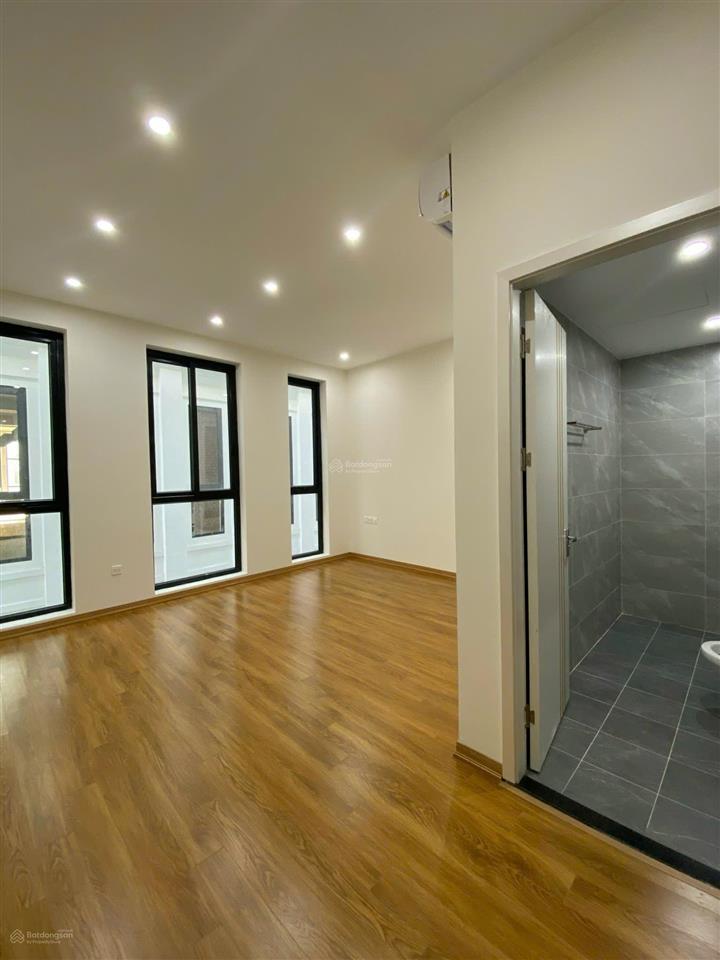 Gỡ ngân hàng! chính chủ cần bán gấp lk 100m2 mt 5m x 5 tầng louis city hoàng mai, giá thỏa thuận