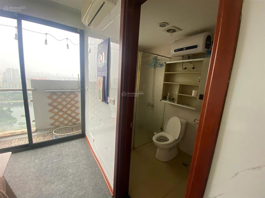 Gấp! chính chủ cần bán gấp căn hộ cc vp2 linh đàm, 145m2 4pn, 3wc full đồ, để ở hộ gđ view đẹp