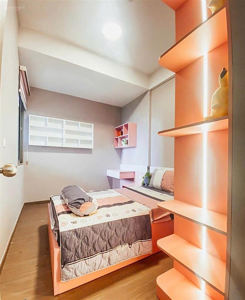 Bán lỗ ch 50m2 giá 2,1 tỷ ngay nguyên hồng full nt ở liền hỗ trợ vay bank shr