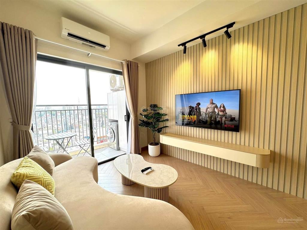 Giảm lần 2. nguyễn thượng hiền sổ hồng sẵn 2,050 tỷ ở liền 49m2 hd thuê 15tr/tháng. vay 70%