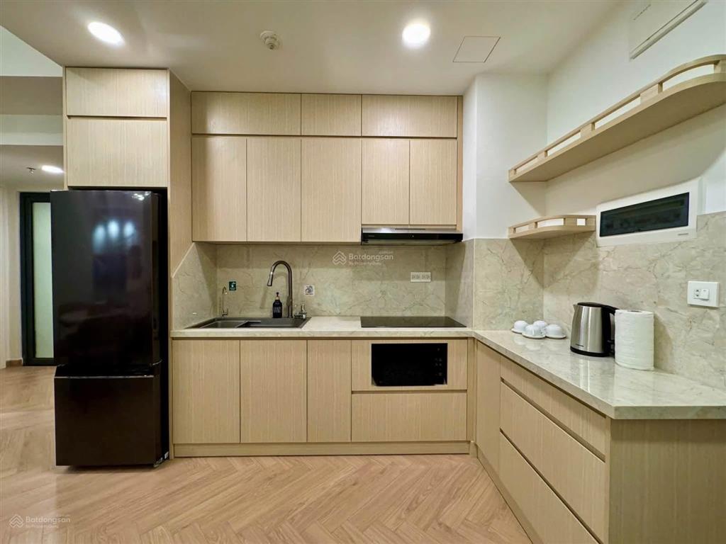 Giảm lần 2. nguyễn thượng hiền sổ hồng sẵn 2,050 tỷ ở liền 49m2 hd thuê 15tr/tháng. vay 70%