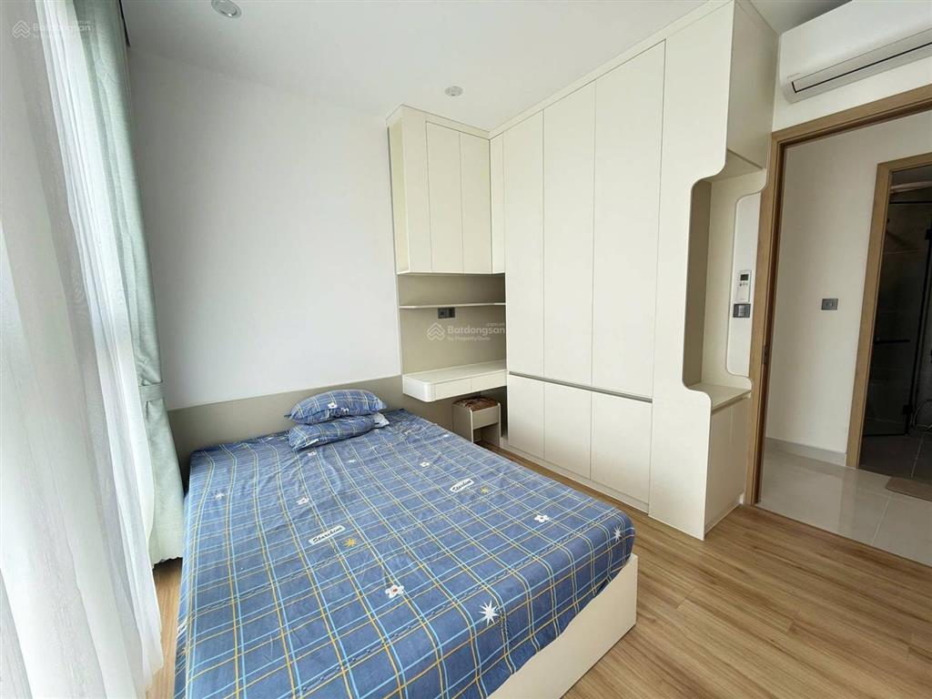 Cách sân bay 2km nhà full nt sổ hồng sẵn, 49m2 căn góc 2,3 tỷ bao phí sang tên