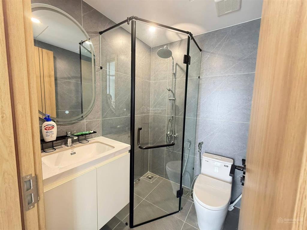 Cách sân bay 2km nhà full nt sổ hồng sẵn, 49m2 căn góc 2,3 tỷ bao phí sang tên