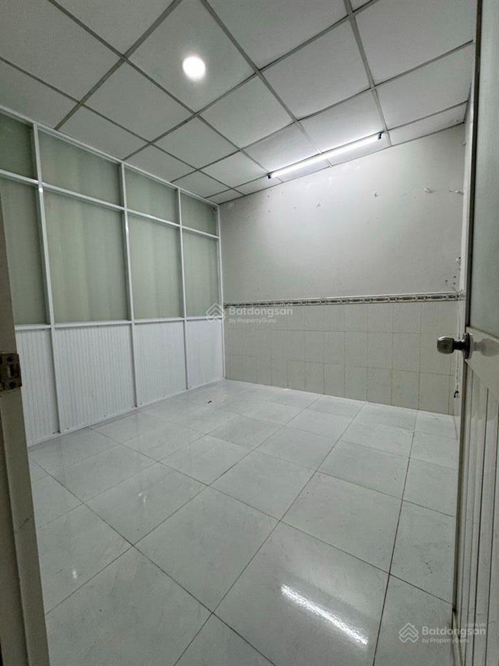 Nhà hương lộ 3 hxh 2 tầng 64m² 5,5 tỷ