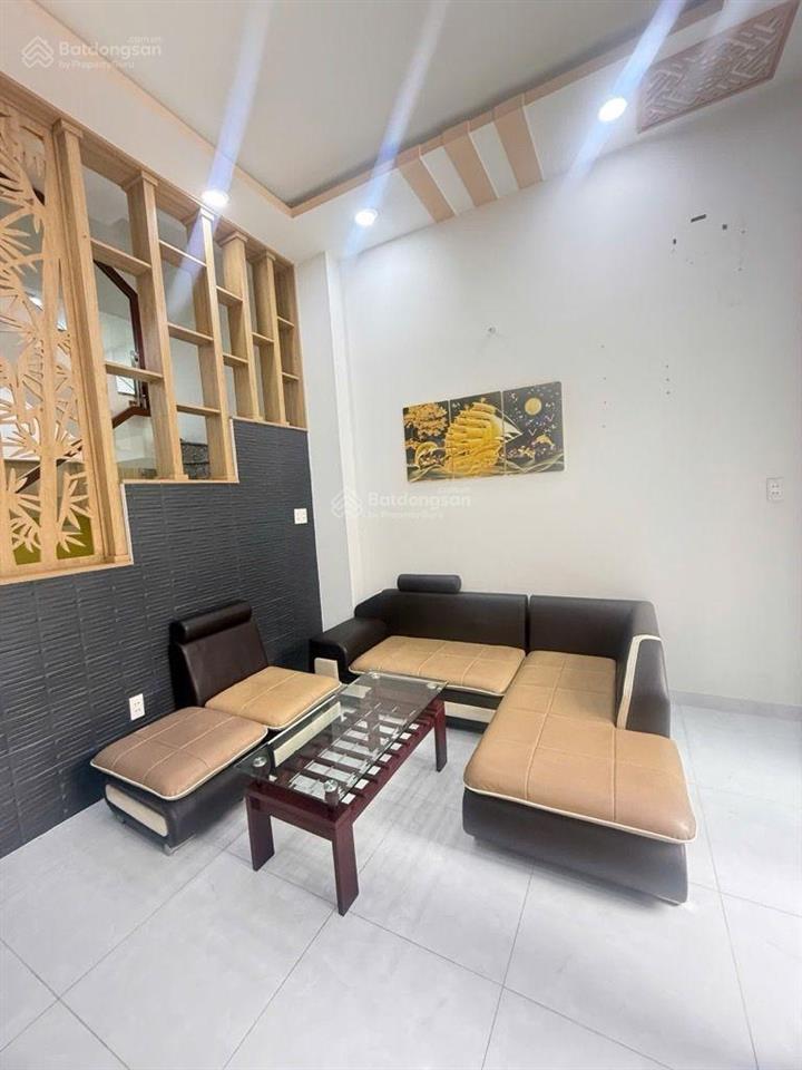 Nhà đẹp lung linh đường số 12 40m2 2 tầng 4.85 tỷ