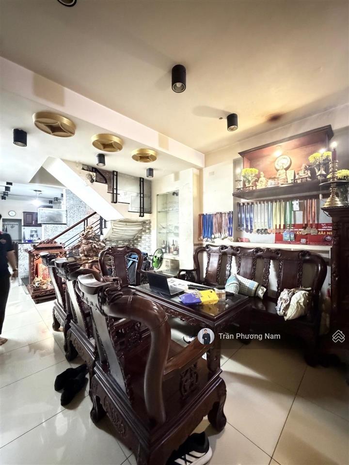Ngay lê thúc hoạch  4 tấm  đường 3 xe tải né  khu toàn biệt thự  4x24