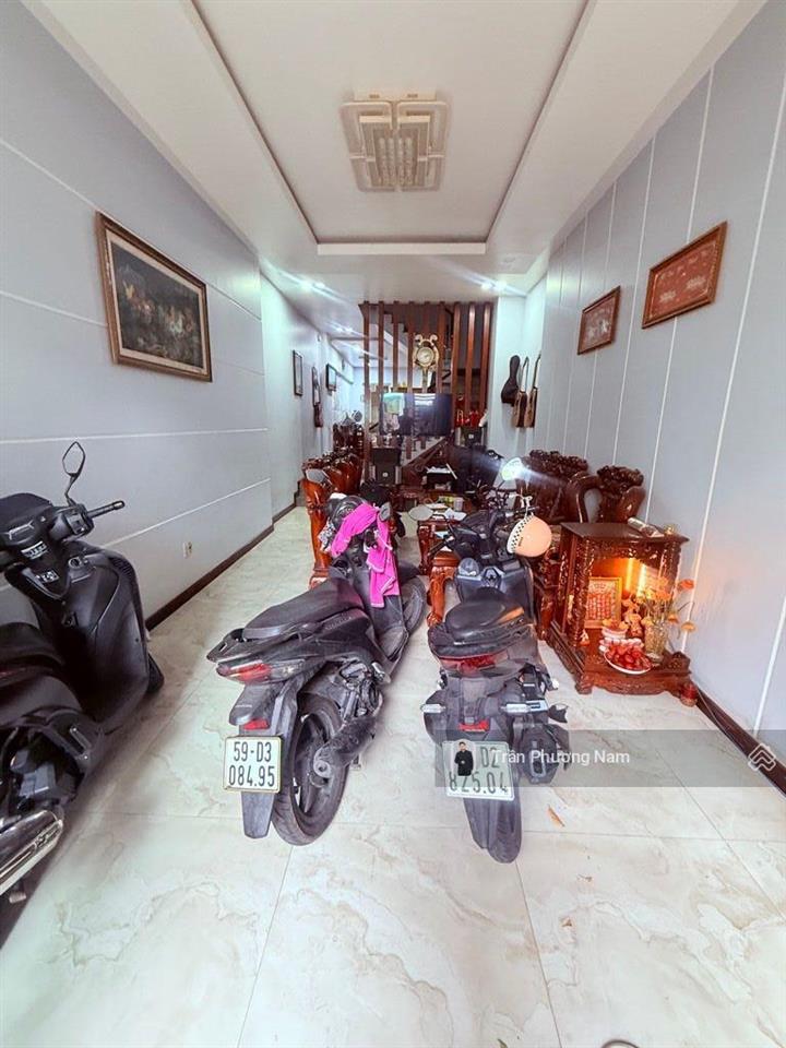 Nhà mặt tiền đường b 84m2 4 tầng chỉ 12,3 tỷ