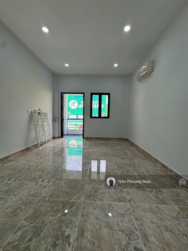 Mặt tiền kinh doanh nguyễn đỗ cung, trường đại học cn 60m2 2 tầng 8.9 tỷ