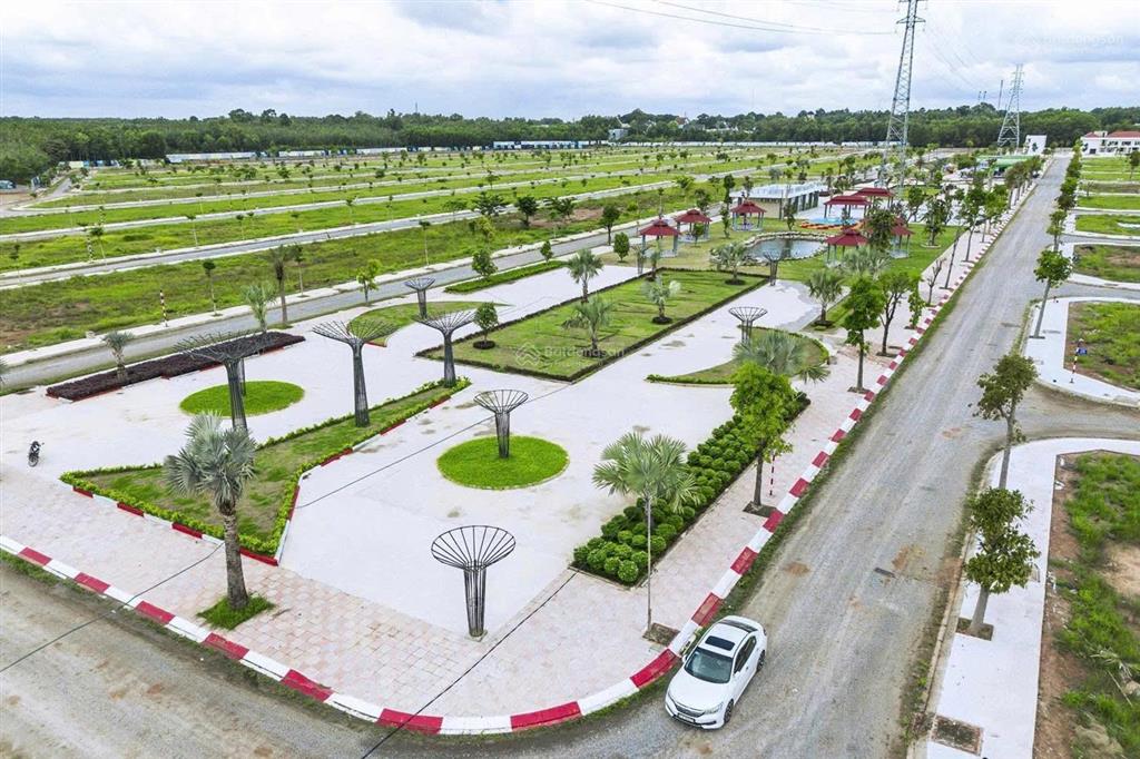 Chỉ 500tr có thể sở hữu ngay 1 lô đất nền tại tp hcm mới 70m2 sát ngay cao tốc ga metro số 5 có shr