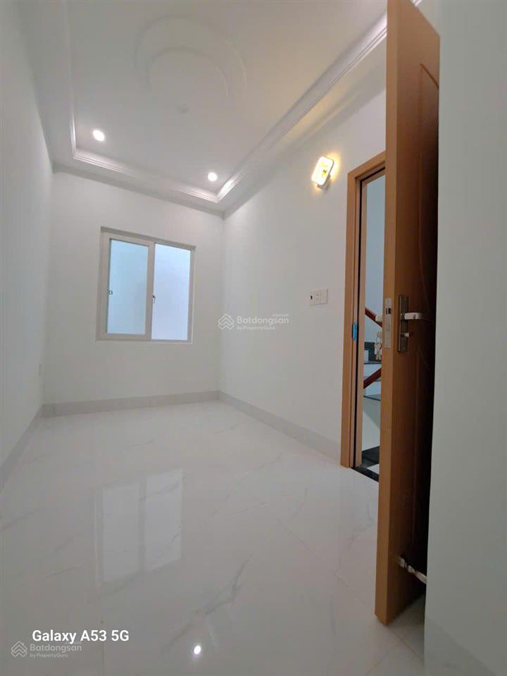 Nhà phố mặt tiền an dương vương  khu phân lô đồng bộ cực hiếm tại p.bình phú