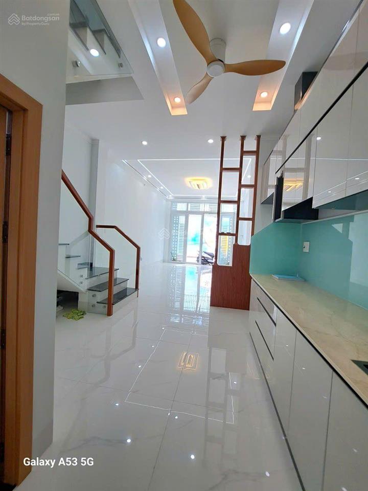Nhà phố mặt tiền an dương vương  khu phân lô đồng bộ cực hiếm tại p.bình phú
