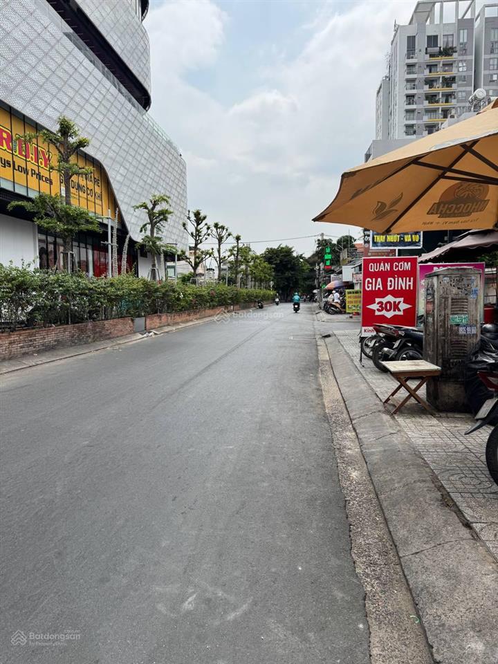 Đất ngay gigamall mà giá chỉ 11 tỷ xây tự do cao tầng
