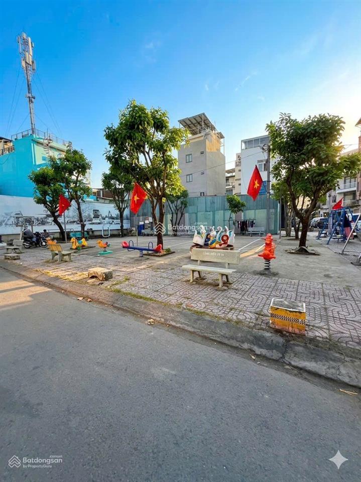 Siêu phẩm không thể bỏ lỡ hưởng trọn không gian sống xanh và tiện ích 5 sao từ vạn phúc city
