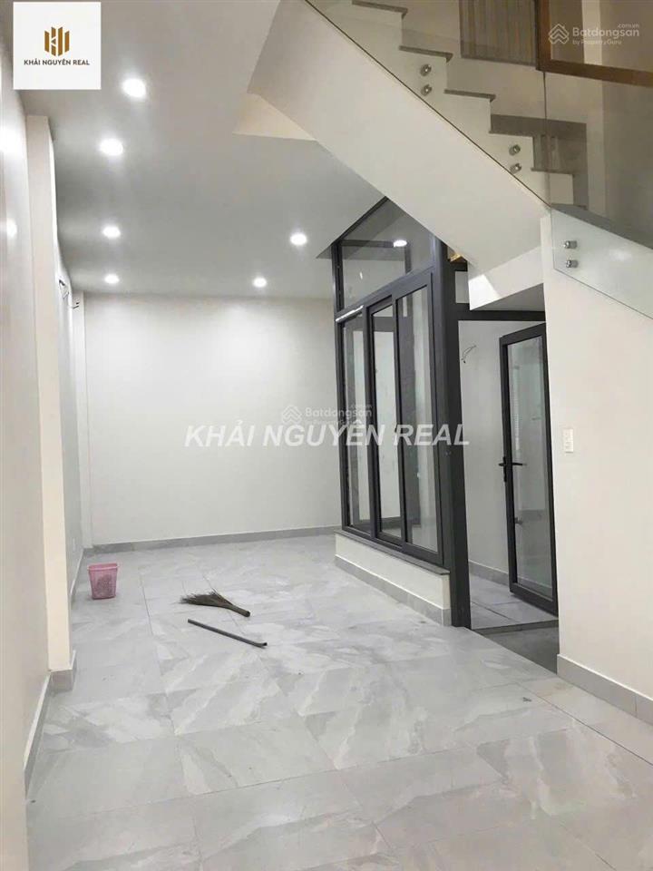 Đừng bỏ lỡ! nhà 3 tầng khu cán bộ  sát vách gigamall & white palace  chỉ 8.8 tỷ