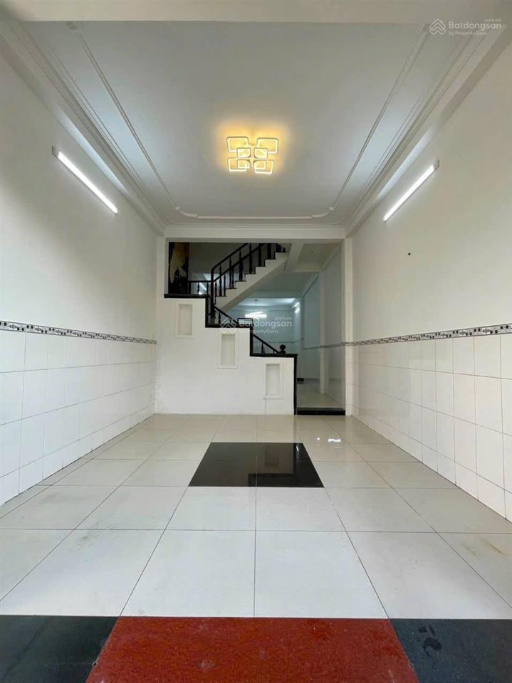 Nhà hiếm có, giá tốt! nhà 2 tầng sát chợ hiệp bình, hbc, thủ đức