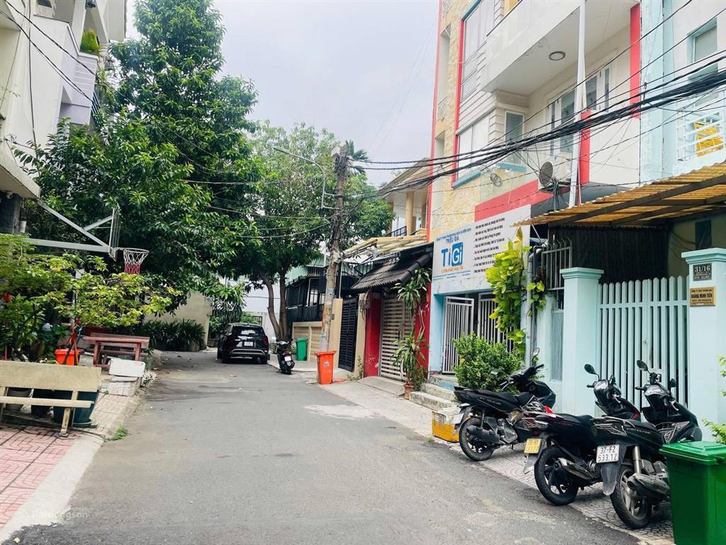 Giảm 1,5 tỷ bán gấp giá 9 tỷ nhà 2 tầng  khu bên sông hiệp bình chánh
