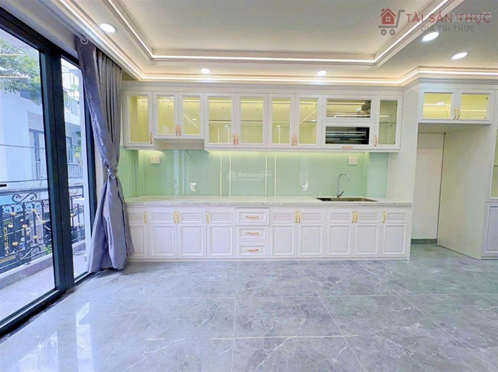 Nhà mới xây 5 tầng ngay vạn phúc city dtsd202m2  ở hoặc đầu tư chdv đều ngon  giá 8,7tỷ