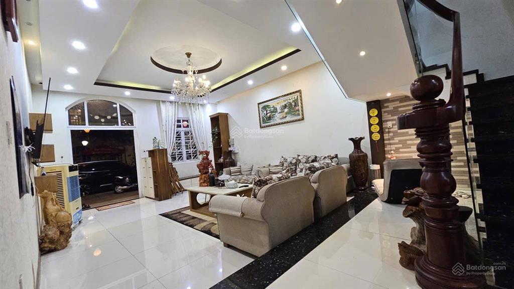 Bán nhà đỗ xuân hợp, giá tốt 13,4 tỷ, diện tích 94,8 m2, tp.hcm