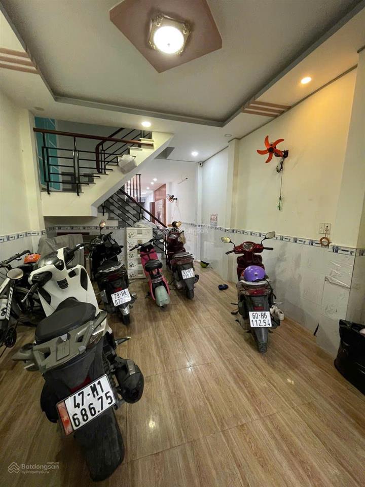 Nhà chính chủ 2 mặt hẻm bình tân  4 tầng  9,5 tỷ