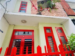 Căn duy nhất! cách mt trường sa, huỳnh văn bánh, pn. dt4x12m vuông vức  dtcn 52m2. chỉ 9,5 tỷ tl