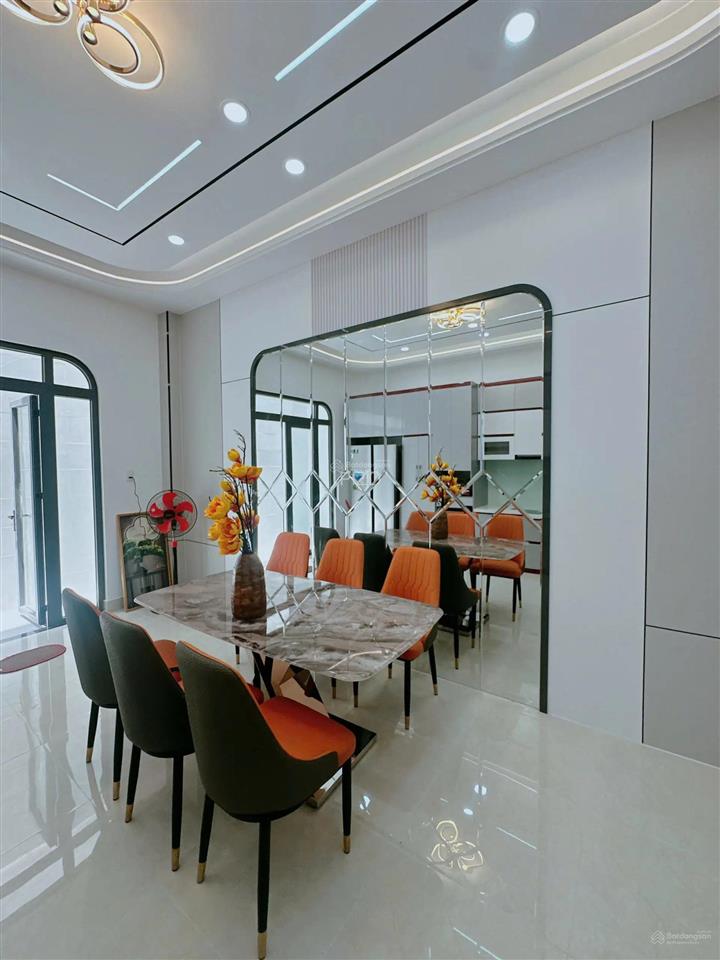 Siêu ngon! chỉ 9,1 tỷ tl. hồ xuân hương, bt. dt 3.5 (4m) x 15m  58m2. kc 3 tầng + sân thượng.
