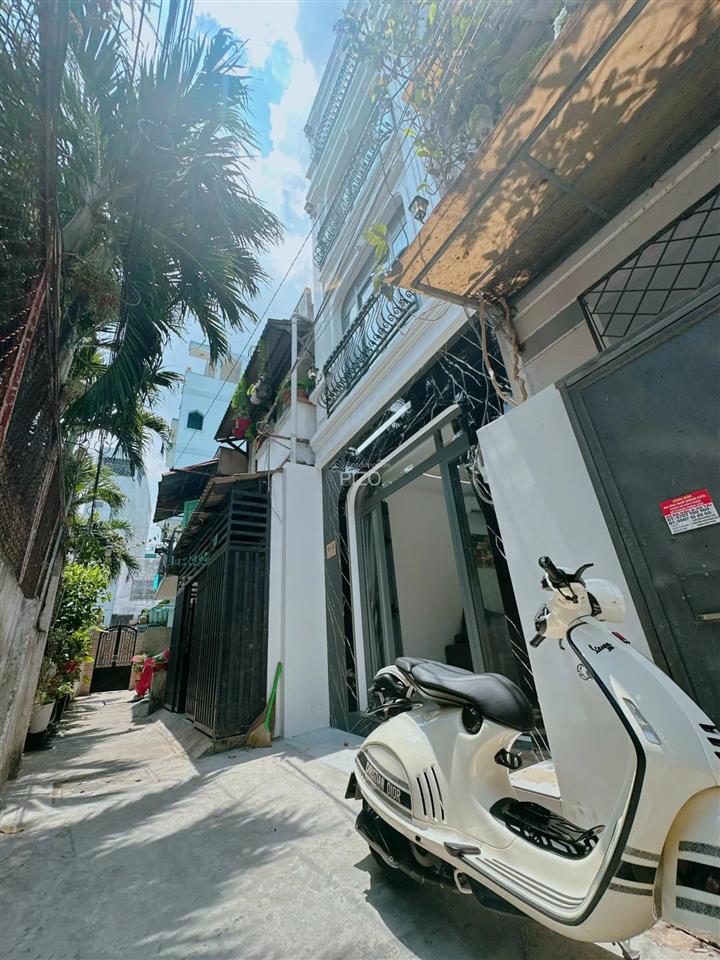 Siêu ngon! chỉ 9,1 tỷ tl. hồ xuân hương, bt. dt 3.5 (4m) x 15m  58m2. kc 3 tầng + sân thượng.