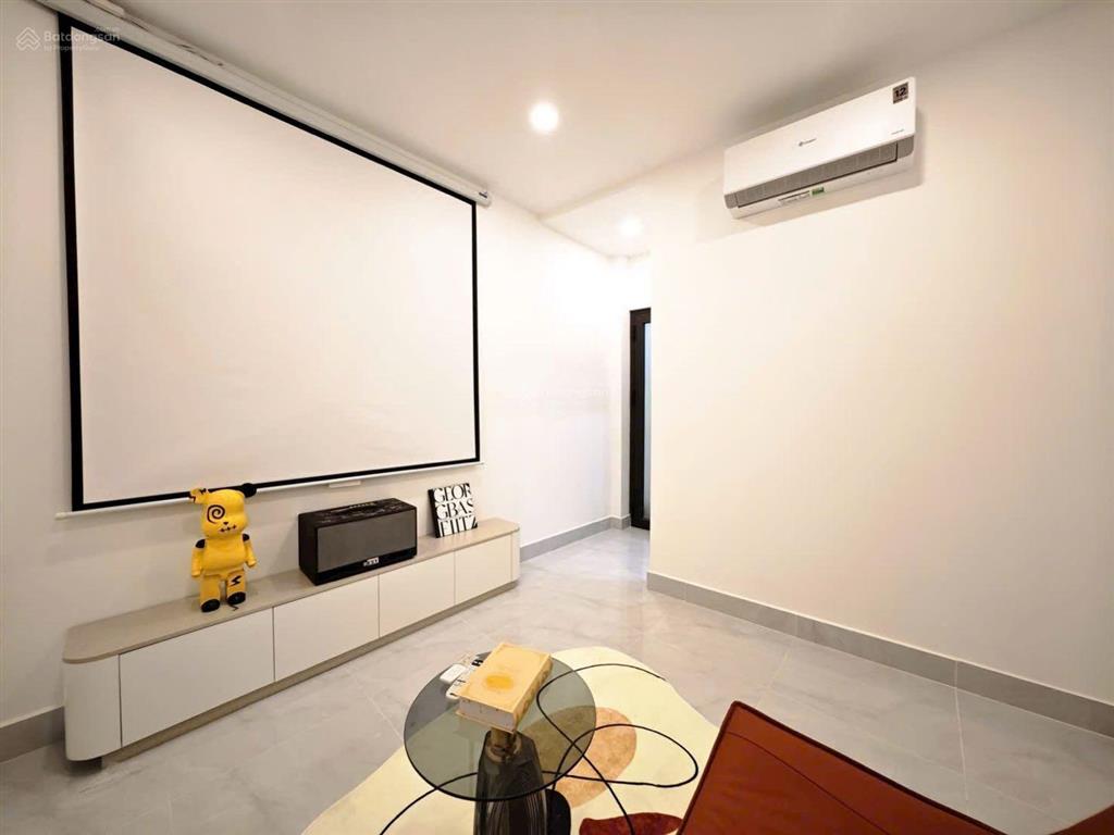 Siêu phẩm! hẻm xe hơi khu phan xích long, phú nhuận. dt 3.2x12m  dtcn 37m2. chỉ 10 tỷ bớt lộc.