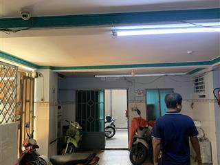 Sát mặt tiền hoàng sa, q3. dt 10m nở hậu 12m x 19m  cn 182m2. kết cấu5t.chỉ 24.5 tỷ bớt lộc.