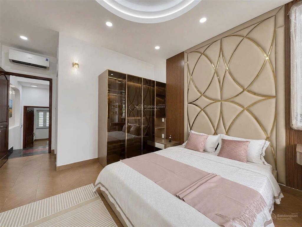 Nhà mới 4 tầng  full nội thất  hẻm xe hơi 8m thông  đường phan huy ích  ngay siêu thị emart 2