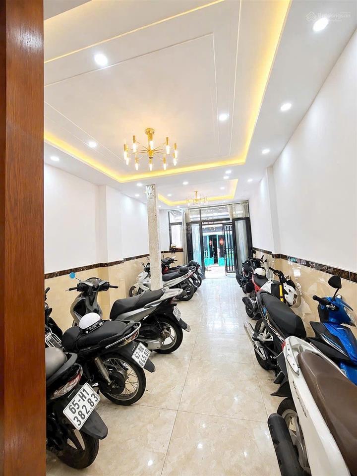Nhà dt 86,2m2  3 tầng  hẻm thông  gần mặt tiền  đang cho thuê 15tr  chỉ 6,35 tỷ nhà dt 86.2m2