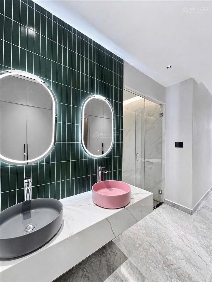 Căn nhà smarthome phong cách sang trọng  4 tầng  full nội thất  hẻm xe hơi  sát mặt tiền đường