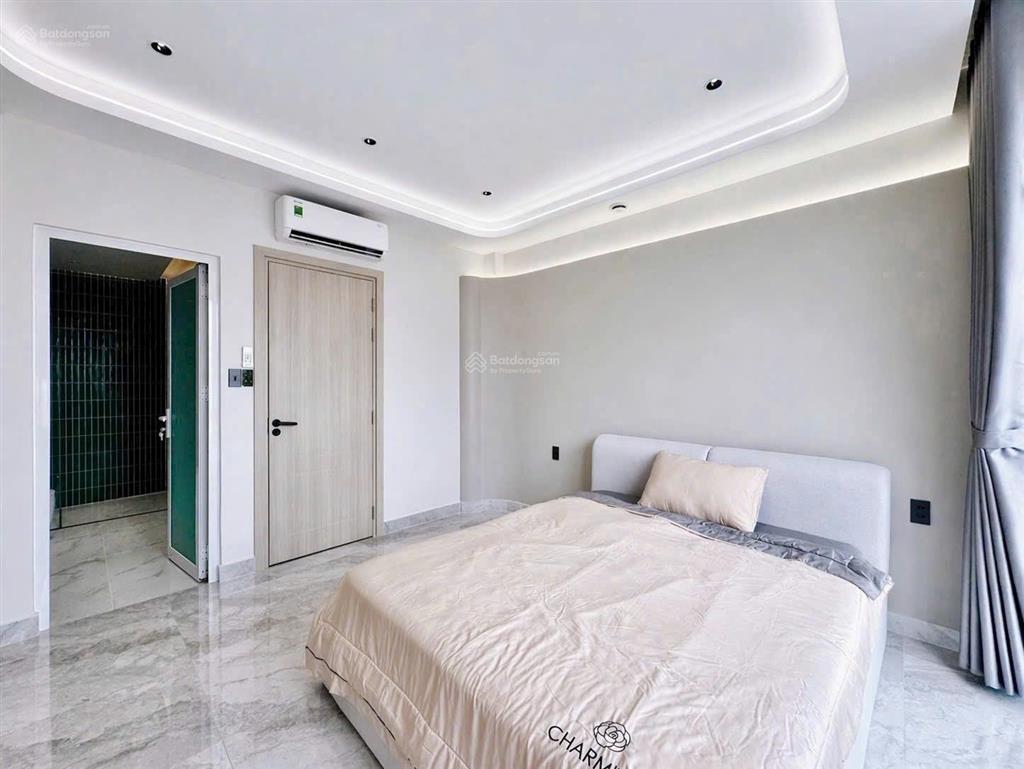 Căn nhà smarthome phong cách sang trọng  4 tầng  full nội thất  hẻm xe hơi  sát mặt tiền đường