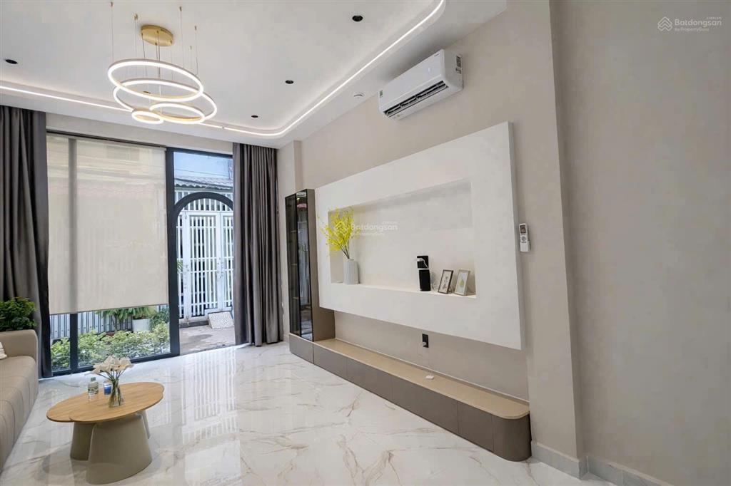 Căn nhà smarthome phong cách sang trọng  4 tầng  full nội thất  hẻm xe hơi  sát mặt tiền đường