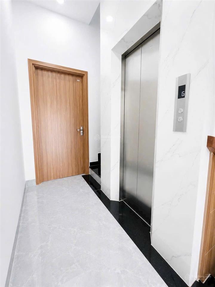 Mặt tiền phạm văn chiêu  kd buôn bán tấp nập  nhà mới 4 tầng  có thang máy  dt 89m2  13,9 tỷ !