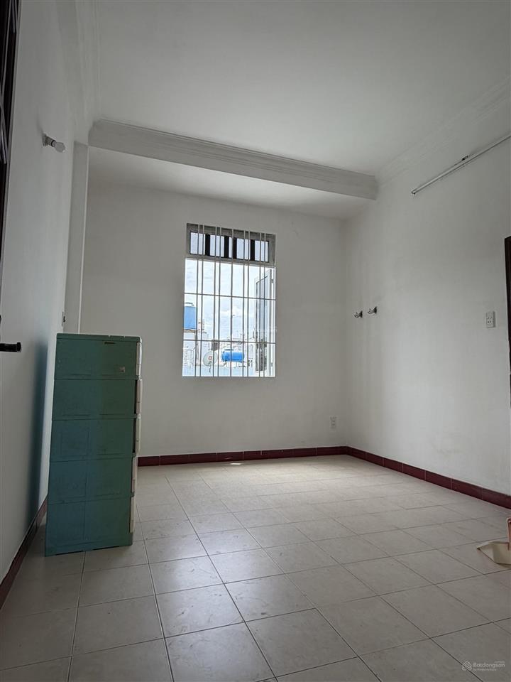 Mặt tiền đường số 5  nguyễn oanh 4,5x17m 5 tầng dòng tiền 30 triệu/tháng chỉ 11x tỷ !