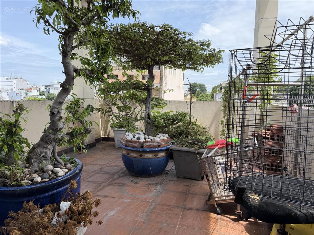 Mặt tiền đường số 5  nguyễn oanh 4,5x17m 5 tầng dòng tiền 30 triệu/tháng chỉ 11x tỷ !