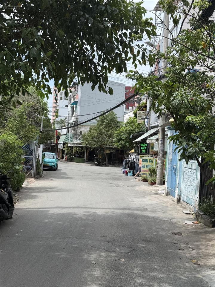 Mặt tiền đường số 5  nguyễn oanh 4,5x17m 5 tầng dòng tiền 30 triệu/tháng chỉ 11x tỷ !