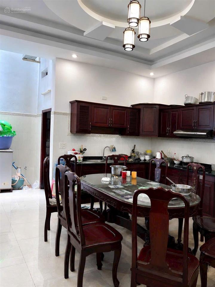 Hàng thơm ngang 6m dài 20m  đường rộng 11m kinh doanh  5 tầng  nội thất gỗ cao cấp  chỉ 13x tỷ