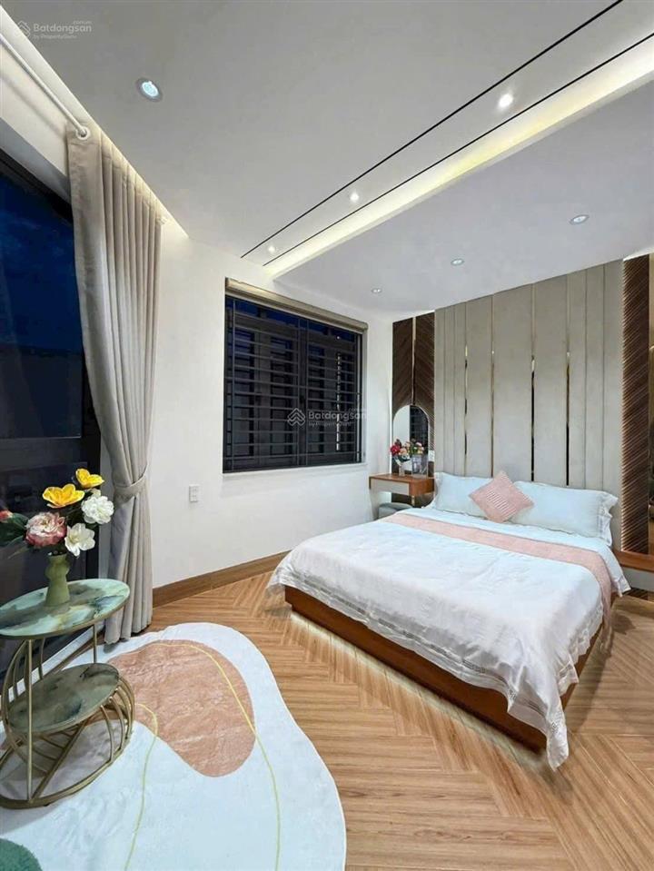 Siêu phẩm góc hai mặt tiền siêu đẹp  có thang máy  ngang rộng 6m  5 tầng  full nội thất  9x tỷ